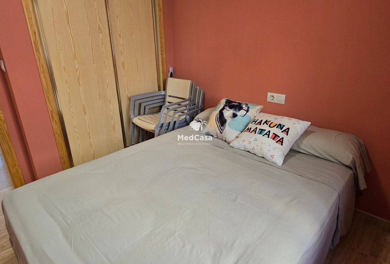 Wiederverkauf - Erdgeschosswohnung -
Formentera del Segura