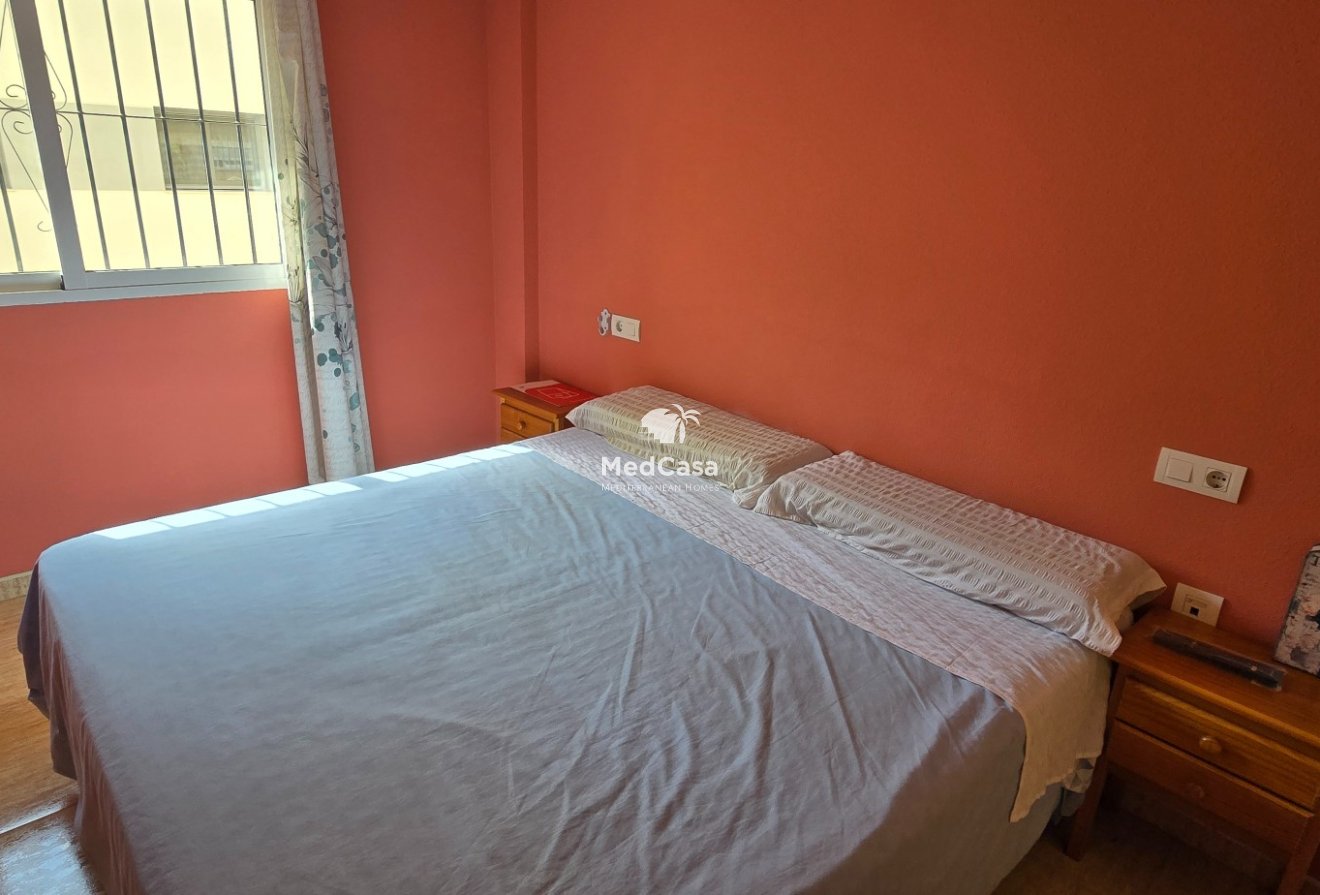 Wiederverkauf - Erdgeschosswohnung -
Formentera del Segura