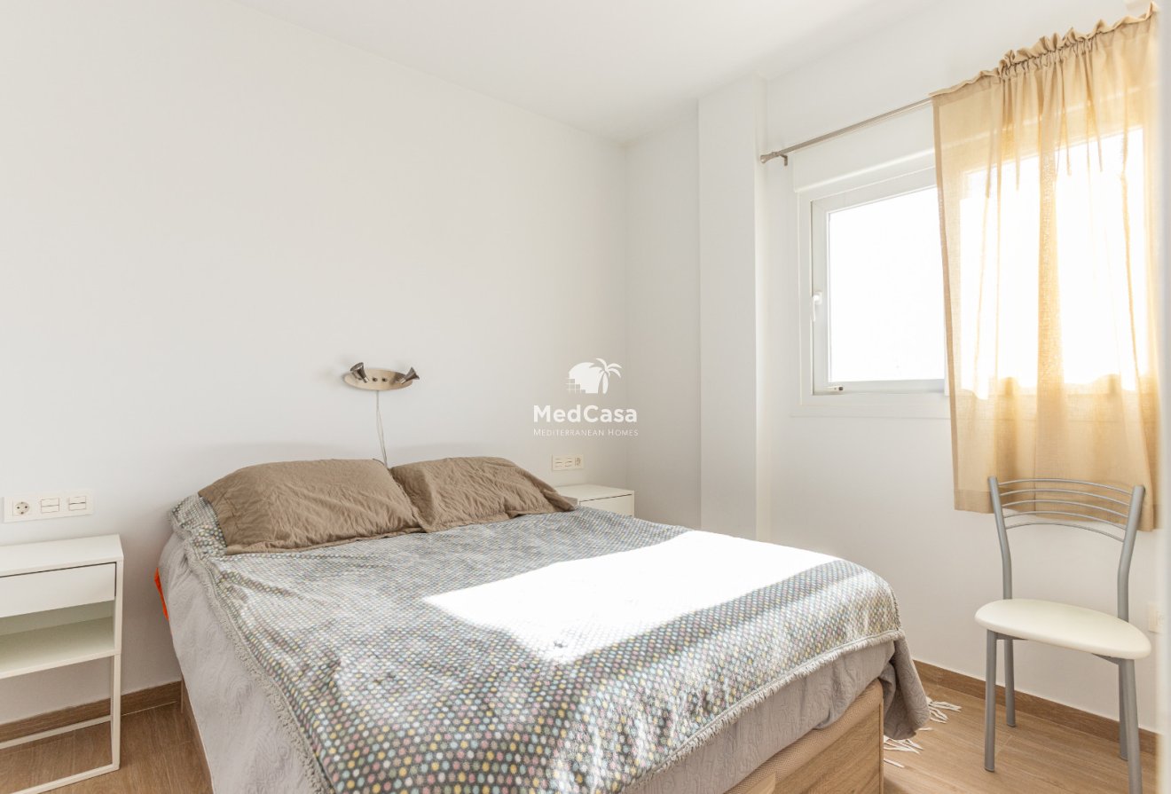 Wiederverkauf - Apartment -
Torrevieja - Nueva Torrevieja