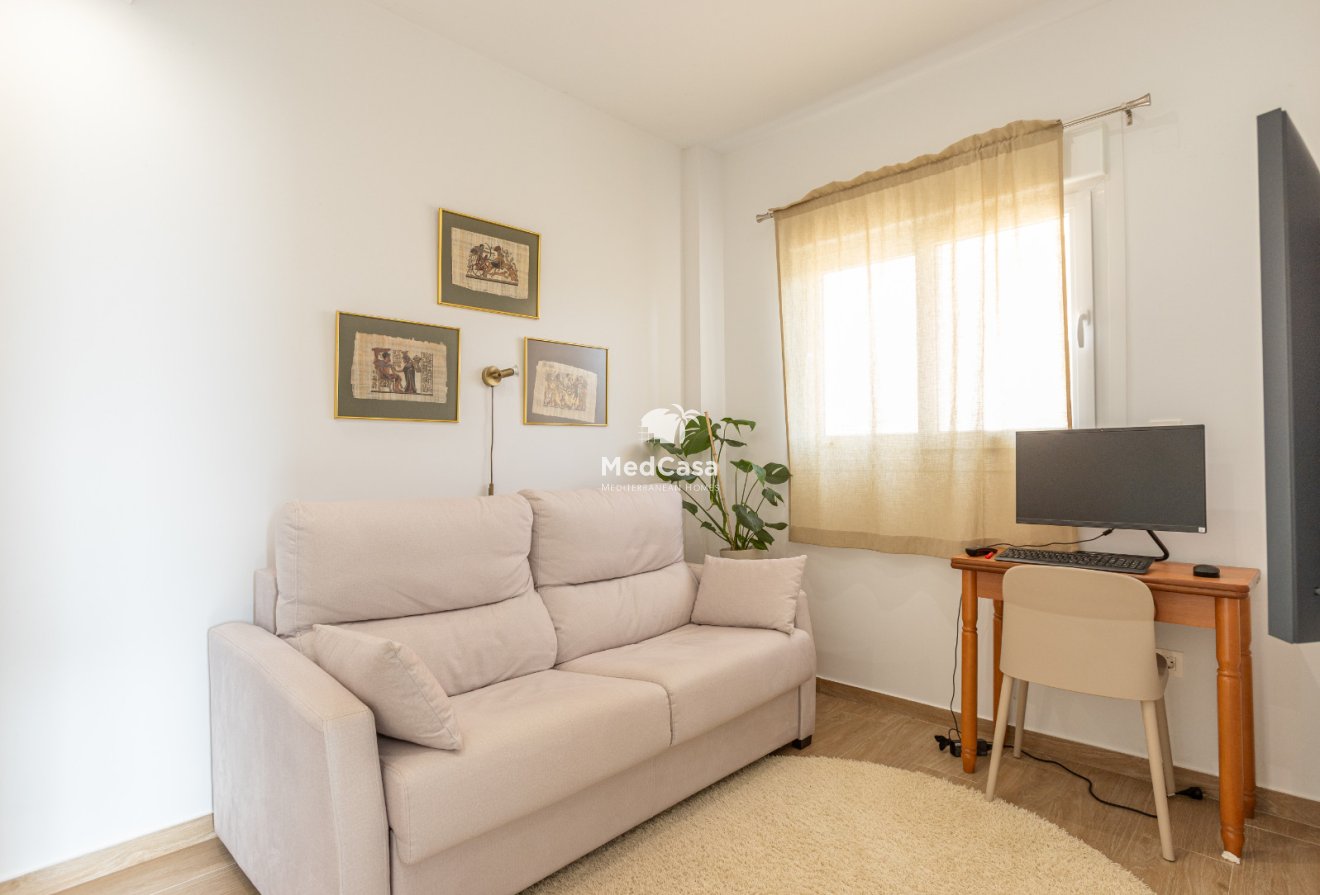 Wiederverkauf - Apartment -
Torrevieja - Nueva Torrevieja