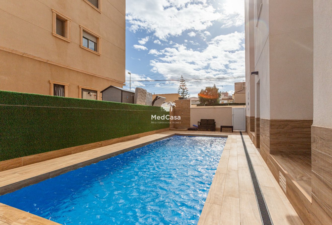 Wiederverkauf - Apartment -
Torrevieja - Nueva Torrevieja