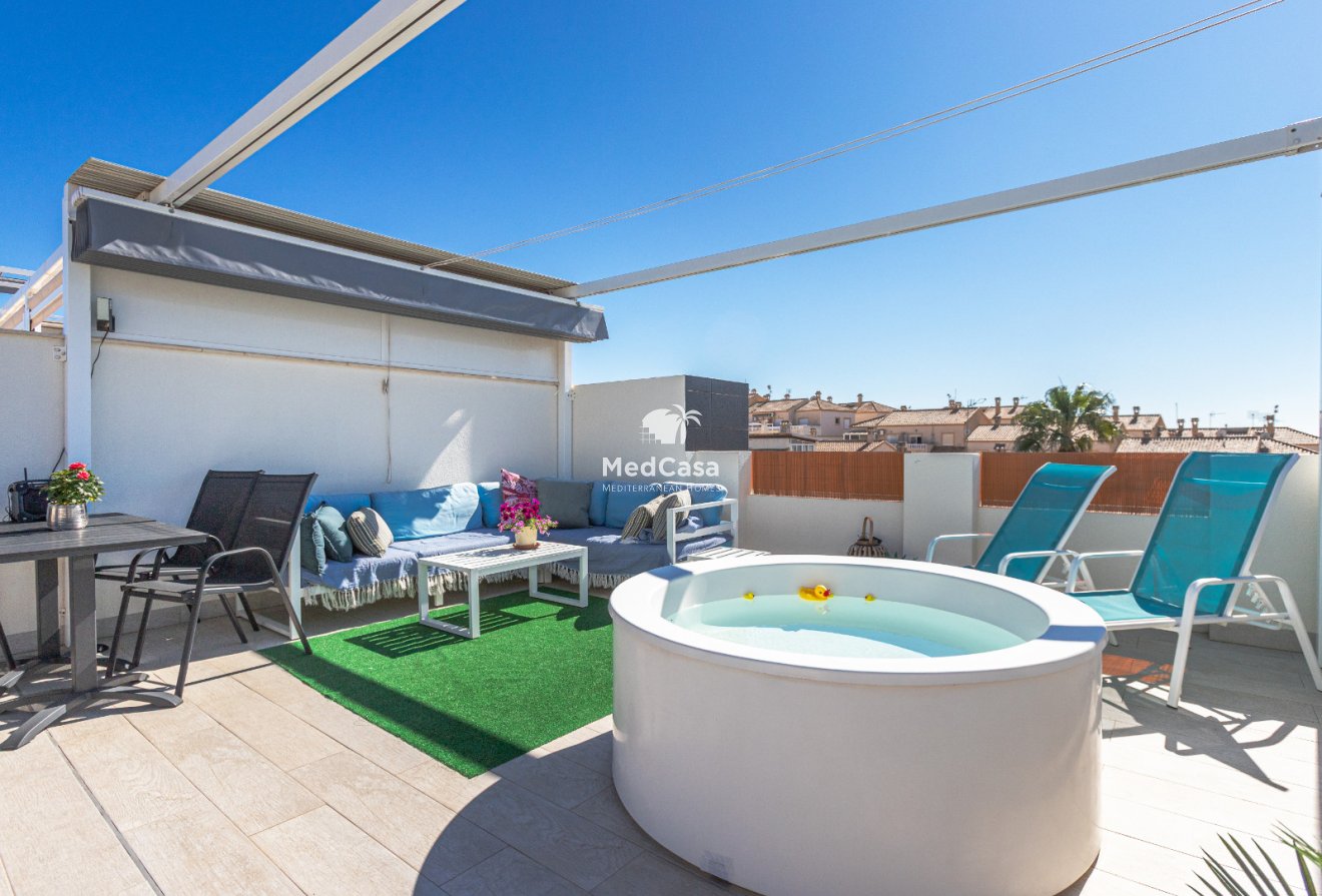 Wiederverkauf - Apartment -
Torrevieja - Los Altos