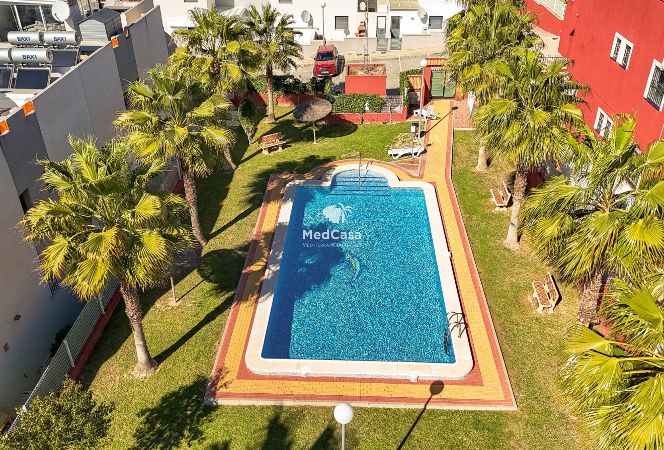 Wiederverkauf - Apartment -
Torrevieja - Los Altos