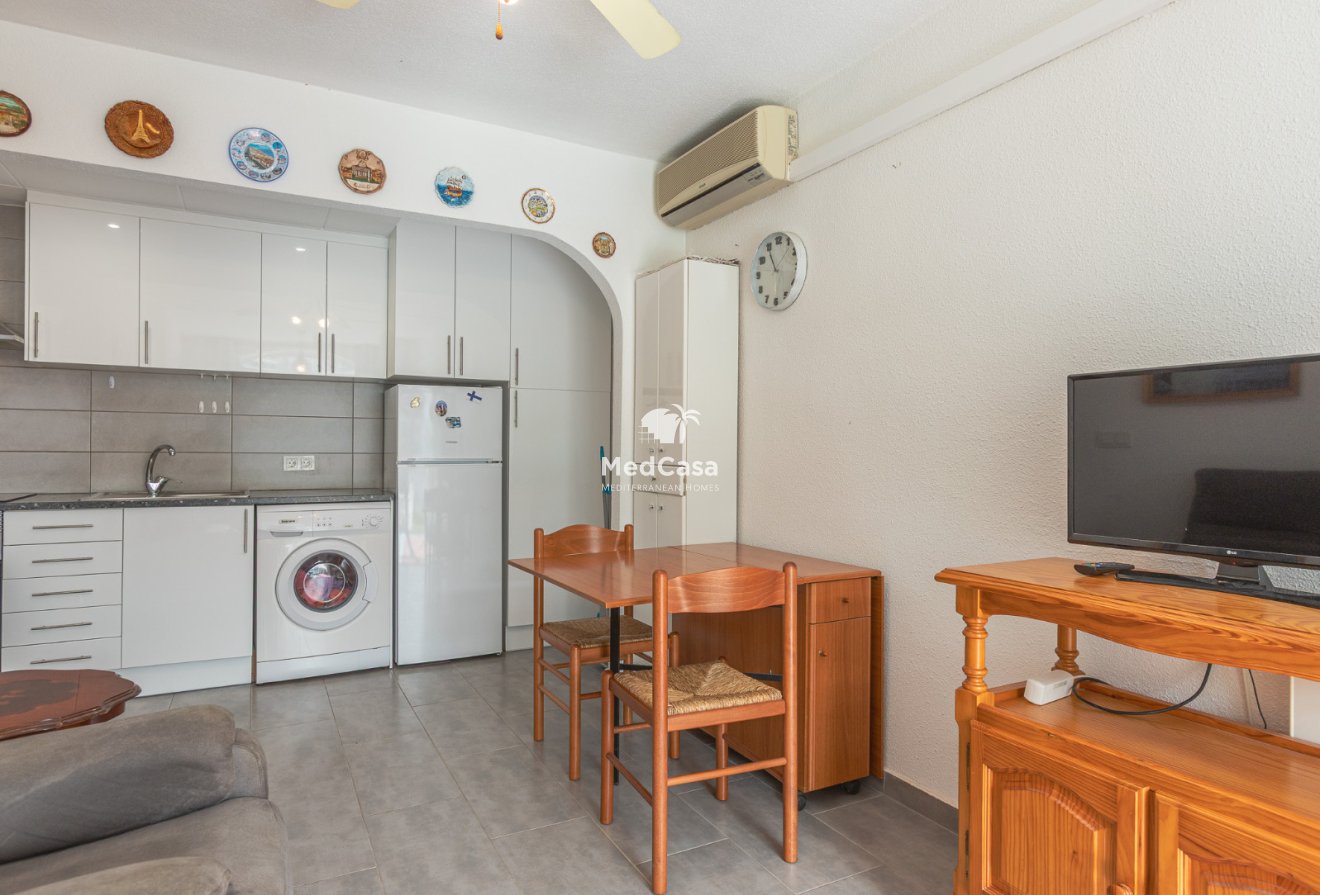 Resale - Apartment -
Torrevieja - Lago Jardin