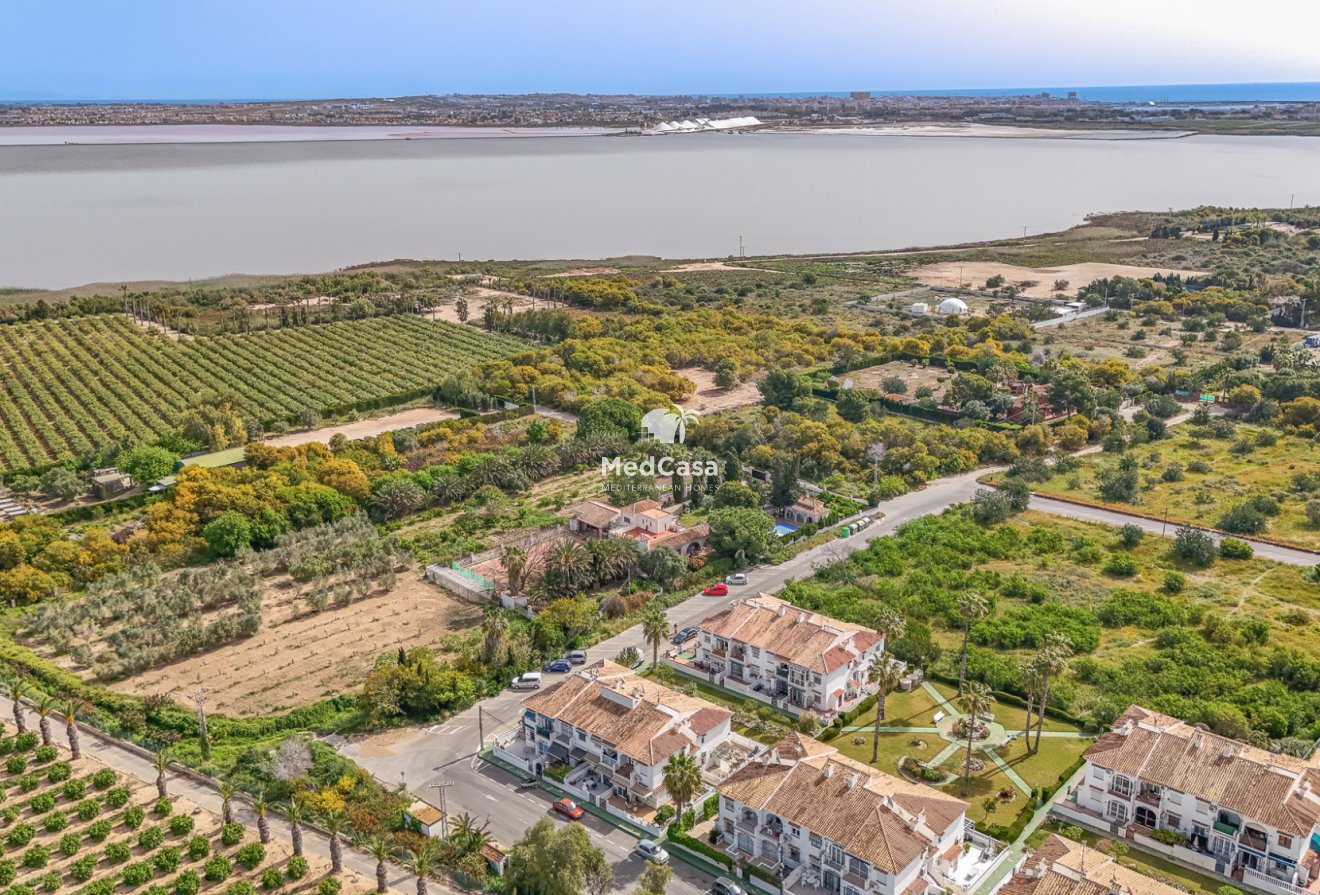 Resale - Apartment -
Torrevieja - Lago Jardin