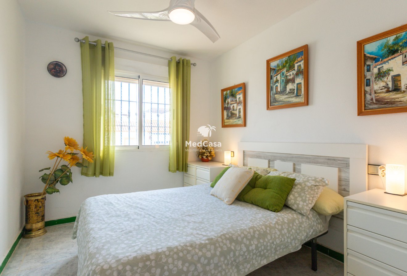 Wiederverkauf - Penthousewohnung -
Orihuela Costa - Los Almendros-La Florida