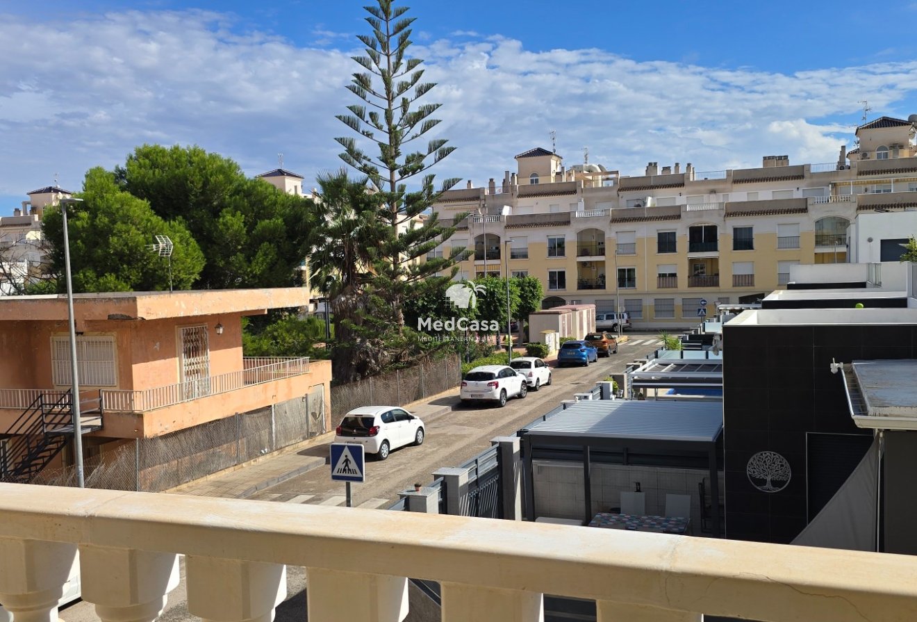 Wiederverkauf - Apartment -
Formentera del Segura