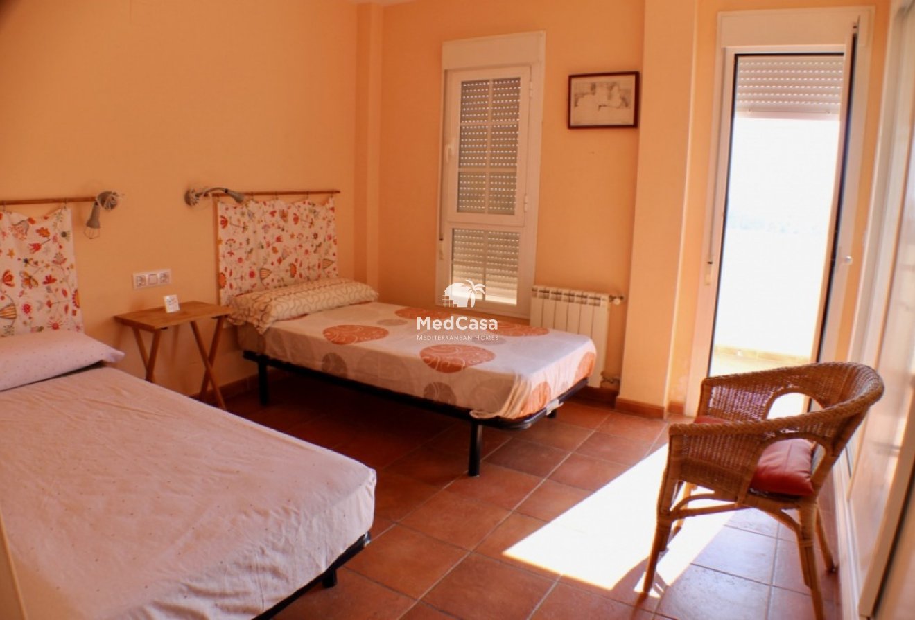 Wiederverkauf - Villa -
Villajoyosa - Montiboli