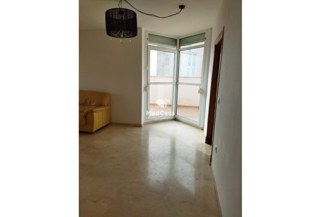 Wiederverkauf - Apartment -
Benidorm - Rincón de Loix