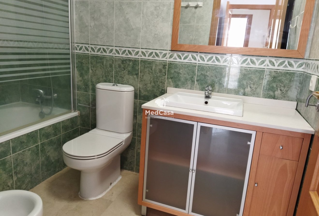 Wiederverkauf - Apartment -
Benidorm - Rincón de Loix
