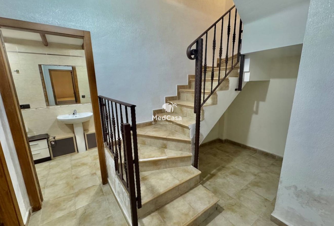 Wiederverkauf - Villa -
Guardamar del Segura