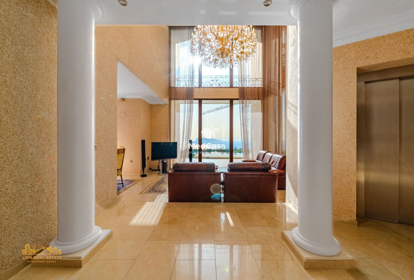 Wiederverkauf - Villa -
Altea