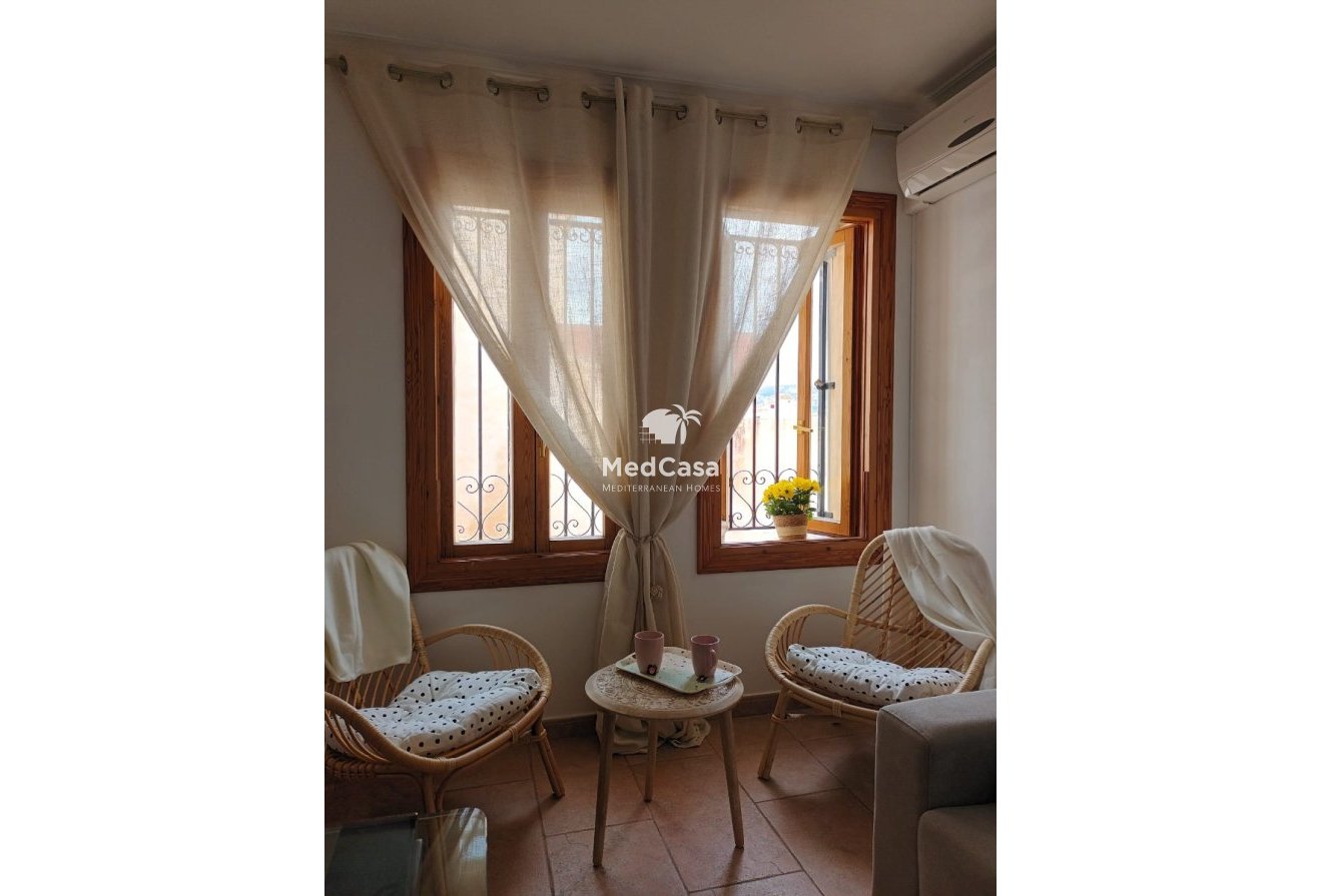 Resale - Apartment -
Altea - Pueblo