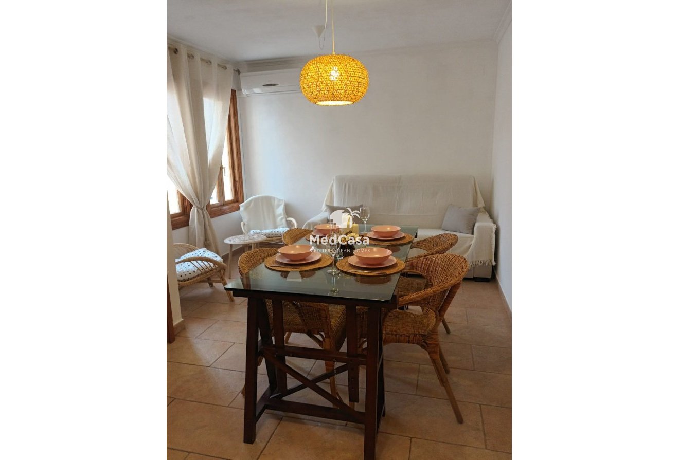 Resale - Apartment -
Altea - Pueblo