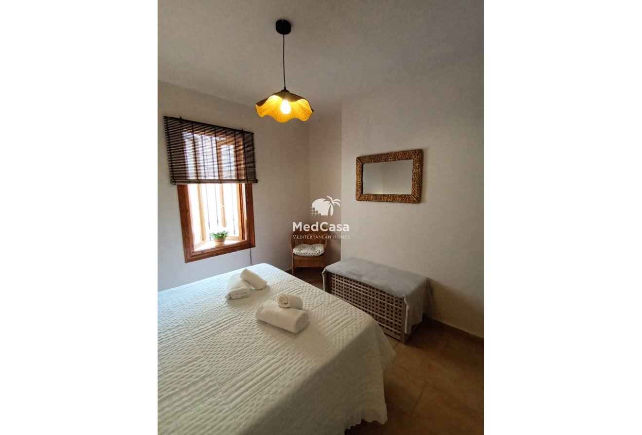 Resale - Apartment -
Altea - Pueblo