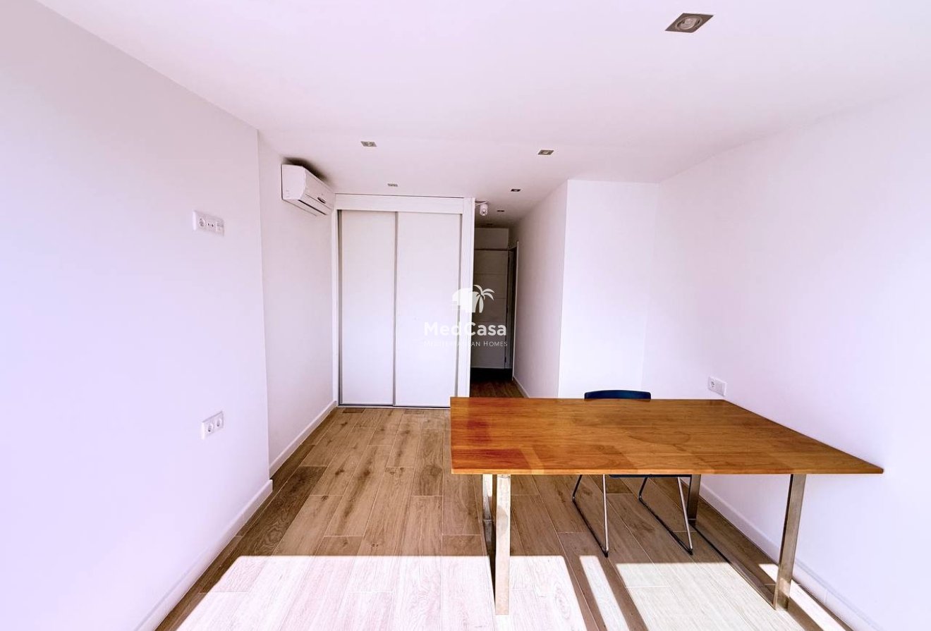 Resale - Townhouse -
Orihuela Costa - Las Filipinas