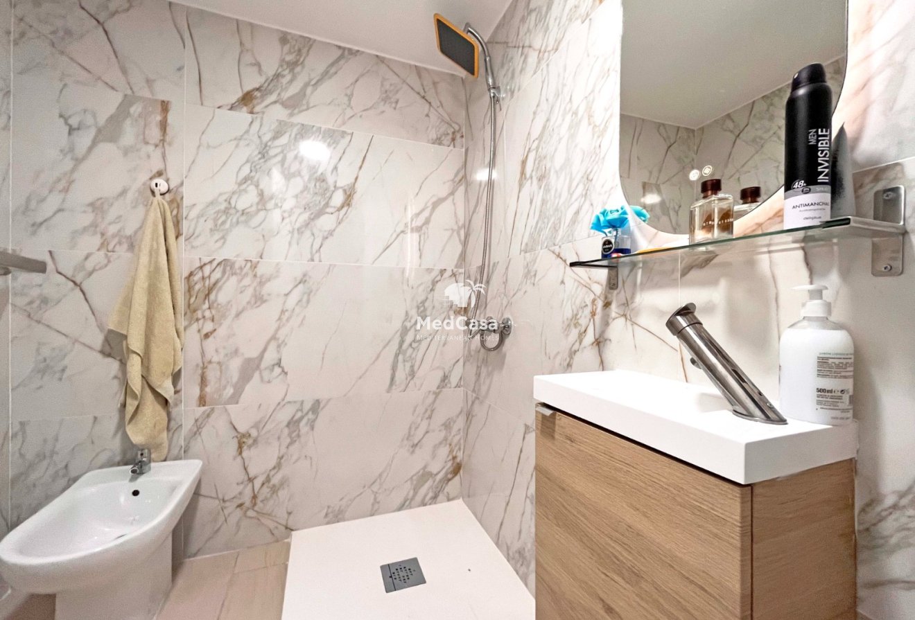 Resale - Townhouse -
Orihuela Costa - Playa Flamenca
