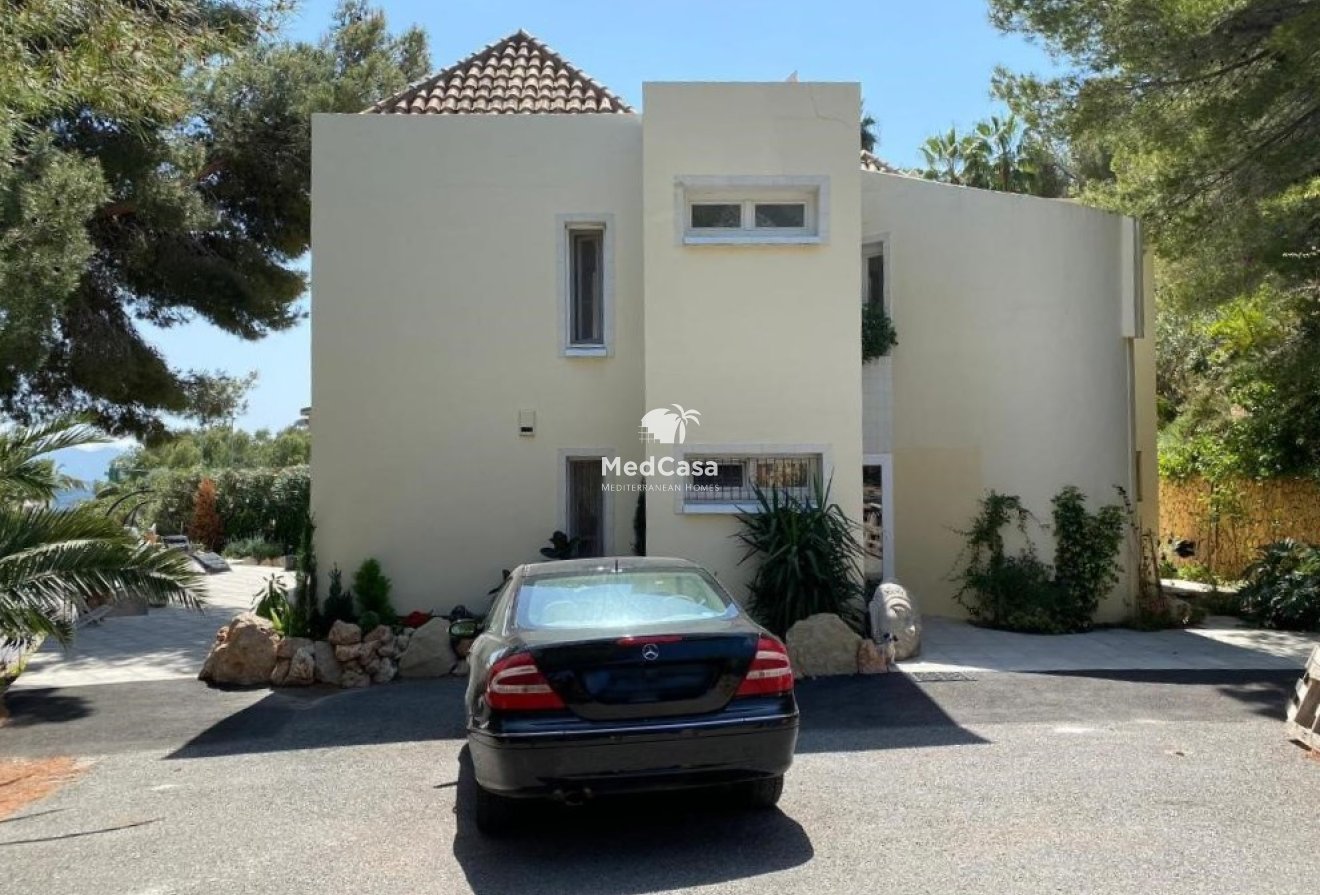 Segunda mano - Villa -
Altea - Marina Baja