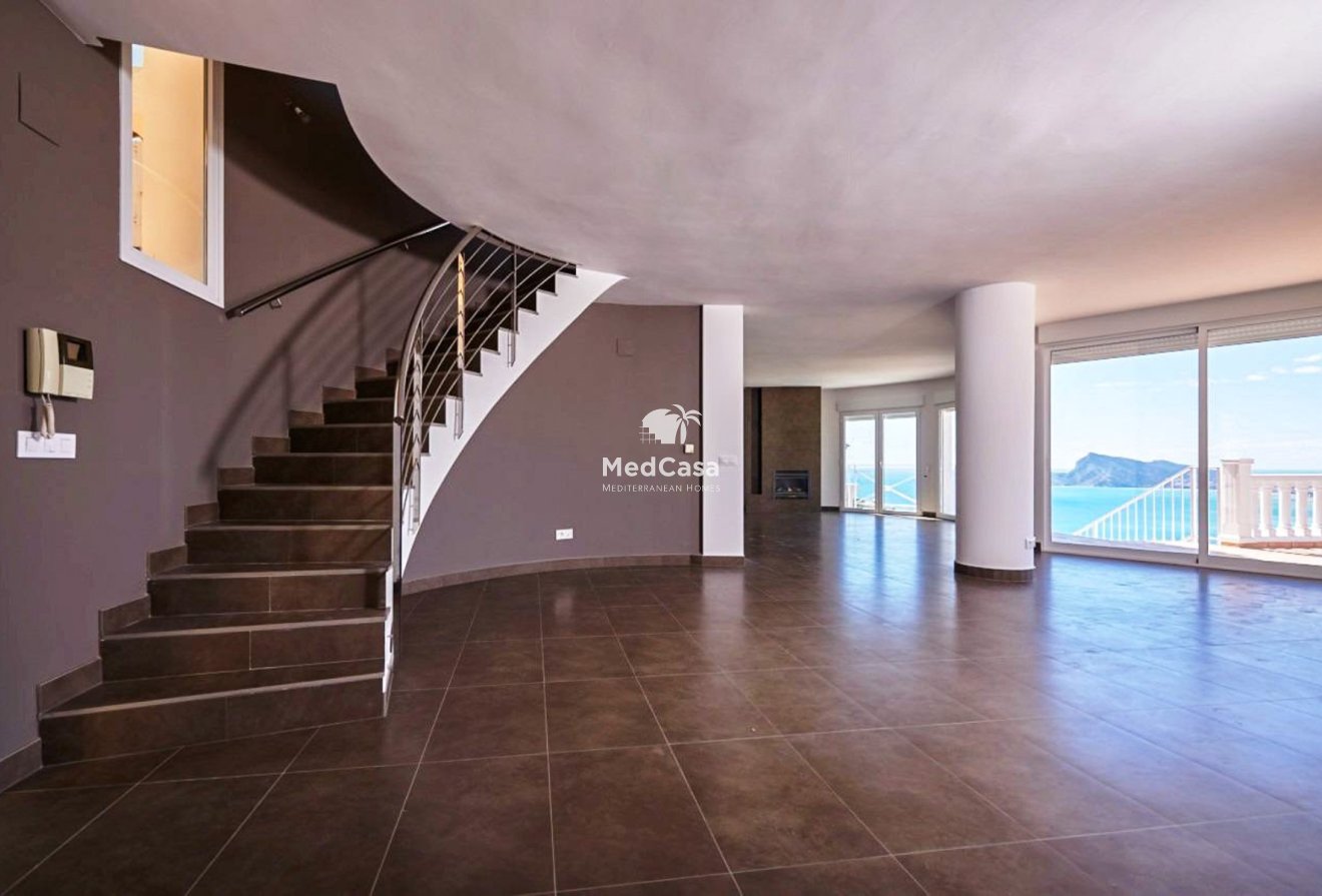 Resale - Villa -
Altea