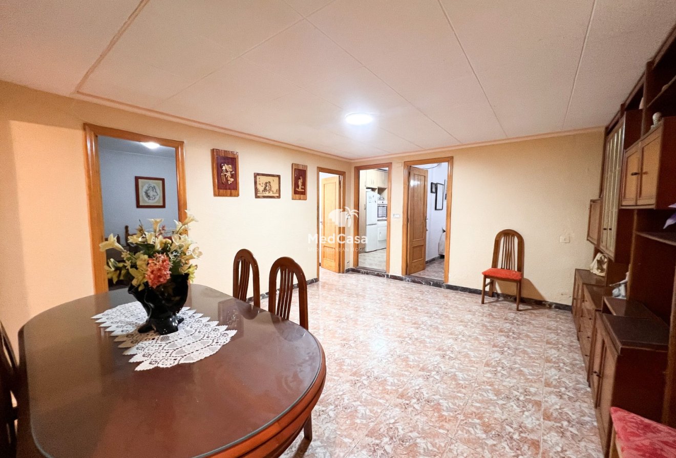 Wiederverkauf - Apartment -
Guardamar del Segura