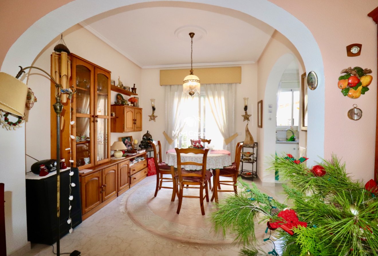 Resale - Townhouse -
Ciudad Quesada - Doña Pepa