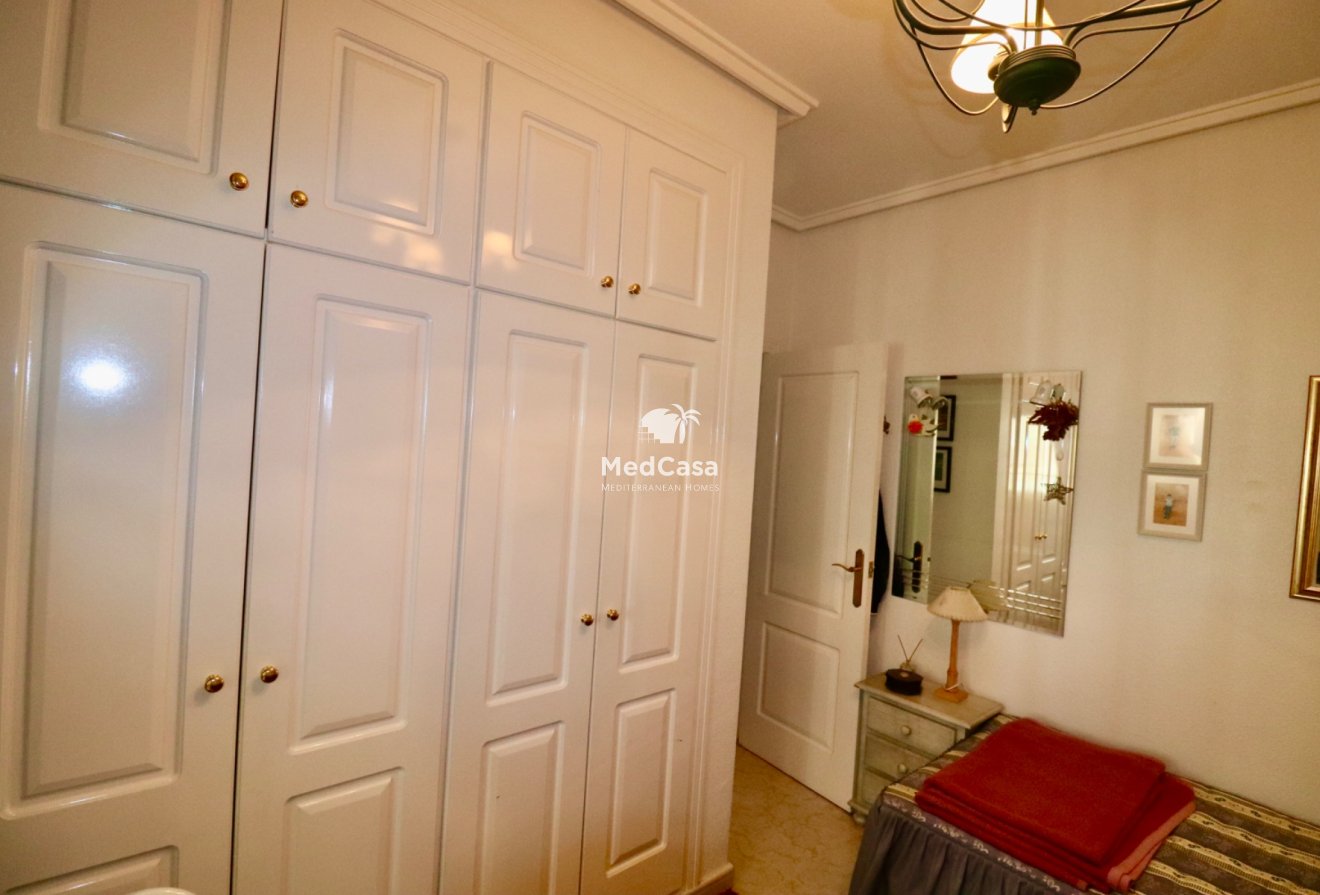Resale - Townhouse -
Ciudad Quesada - Doña Pepa