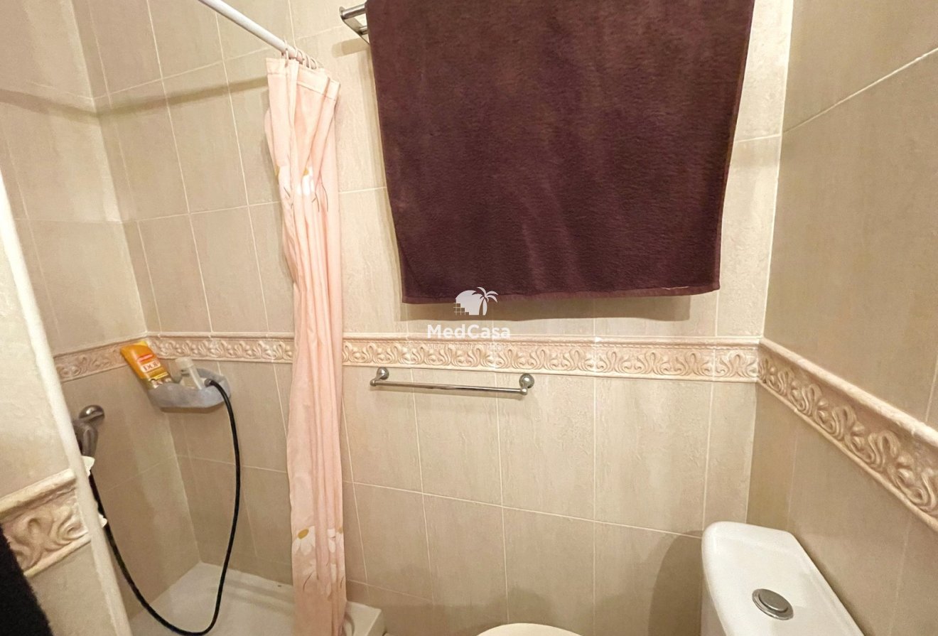 Resale - Townhouse -
Ciudad Quesada - Lo Marabú