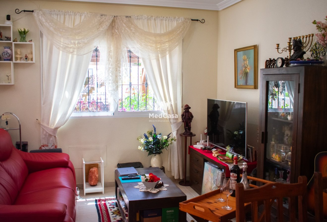 Resale - Townhouse -
Orihuela Costa - Los Dolses