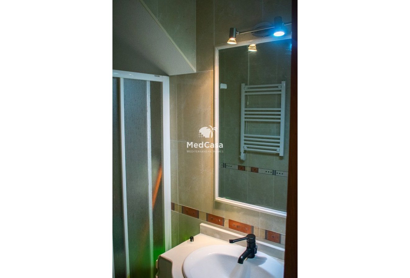 Resale - Townhouse -
Orihuela Costa - Los Dolses
