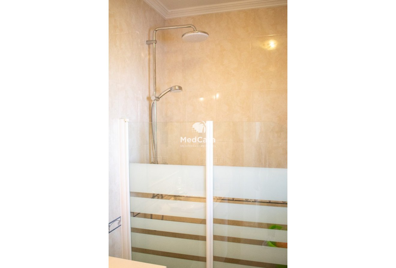 Resale - Townhouse -
Orihuela Costa - Los Dolses