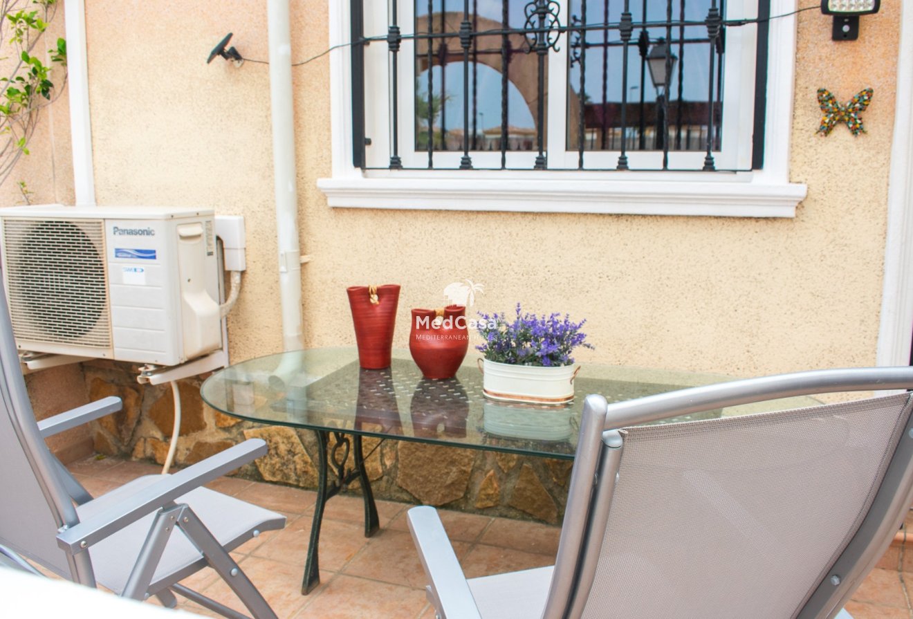 Resale - Townhouse -
Orihuela Costa - Los Dolses