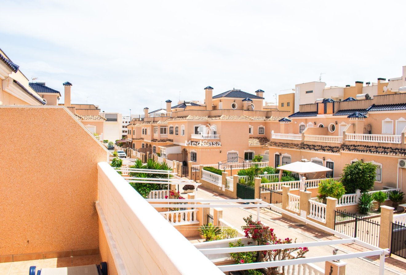 Resale - Townhouse -
Orihuela Costa - Los Dolses