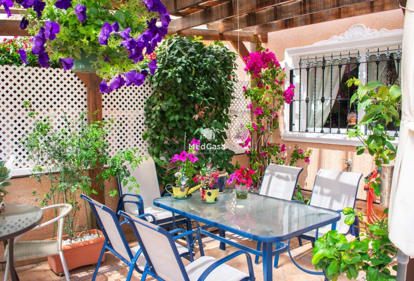 Resale - Townhouse -
Orihuela Costa - Los Dolses