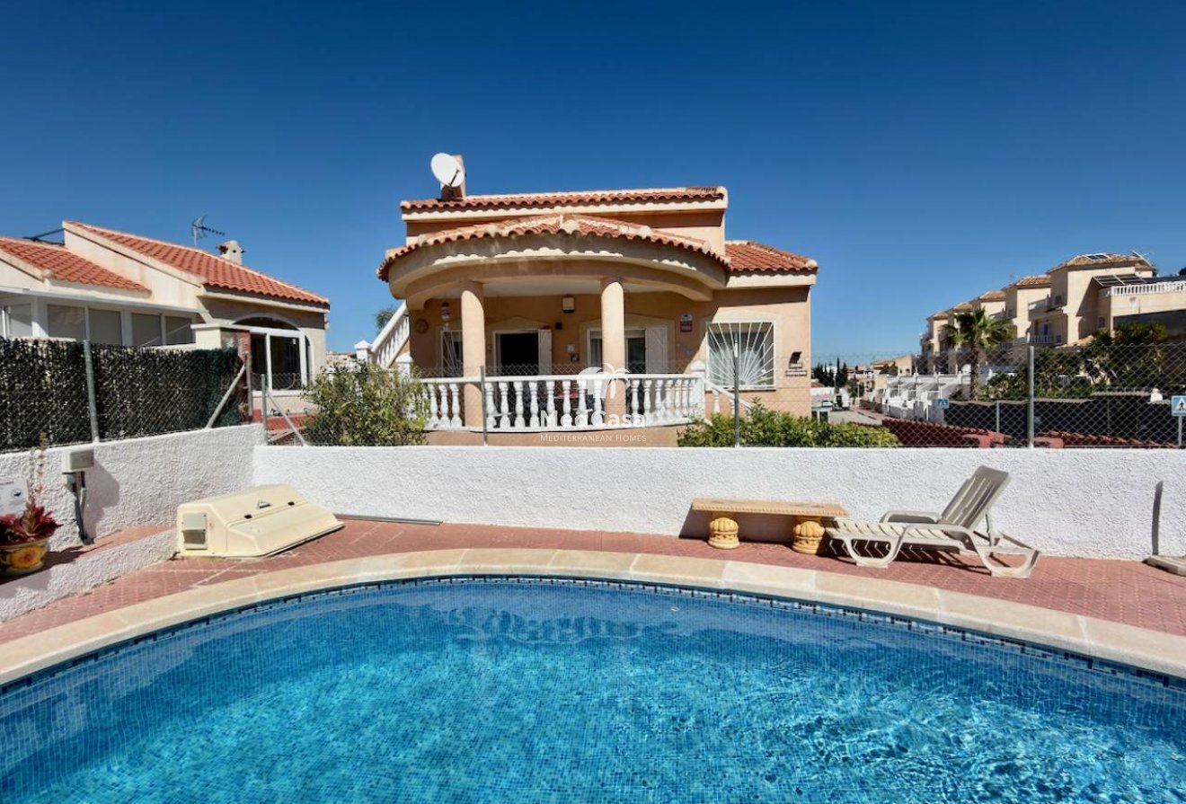 Segunda mano - Villa -
Ciudad Quesada - Rojales