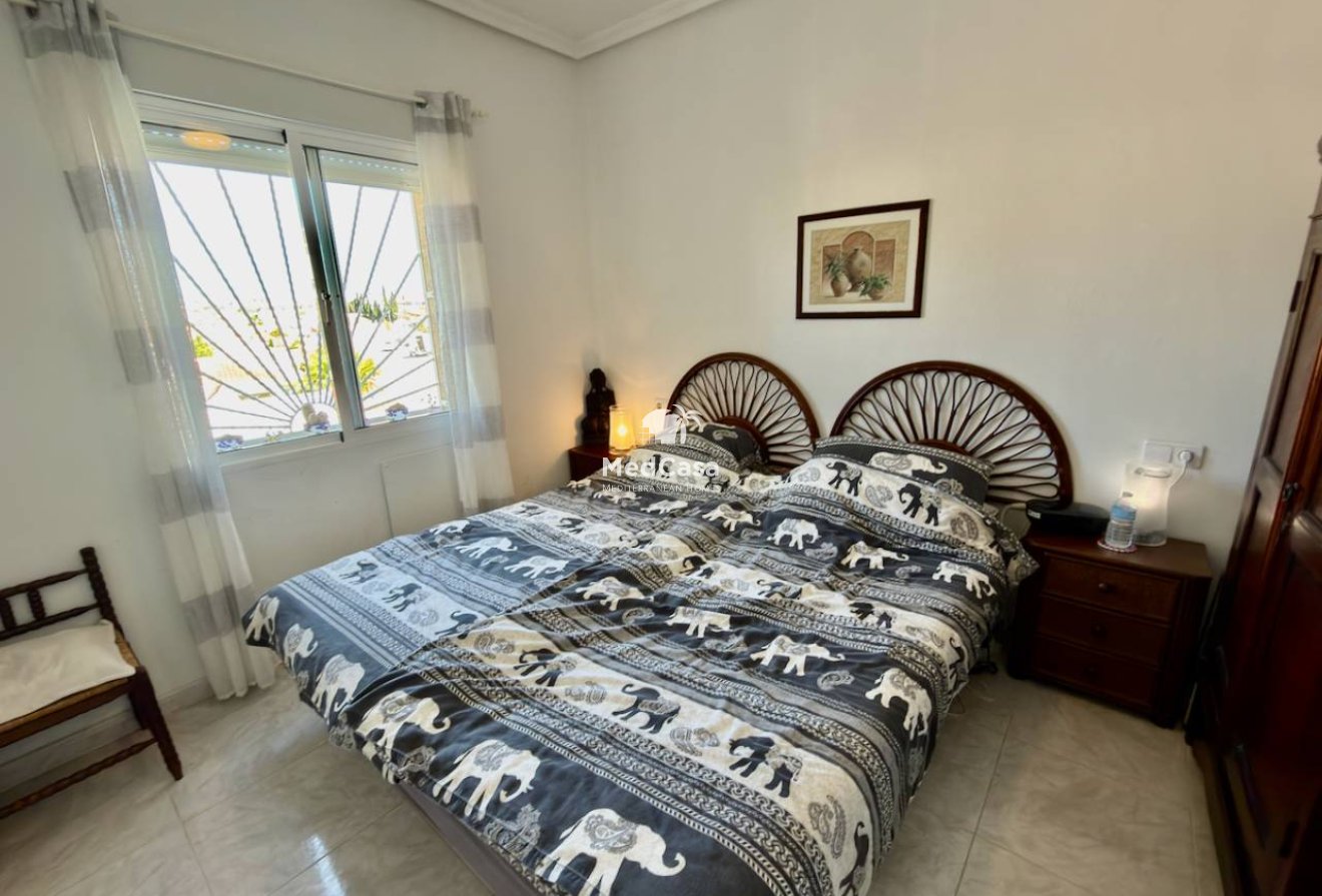 Segunda mano - Villa -
Ciudad Quesada - Rojales