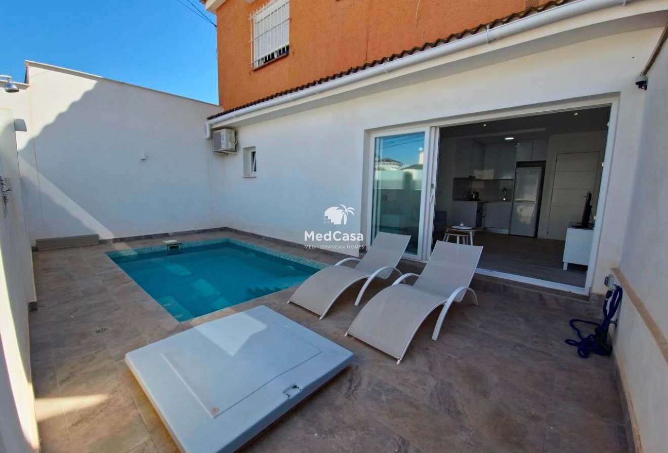 Resale - Townhouse -
Orihuela Costa - Cabo Roig