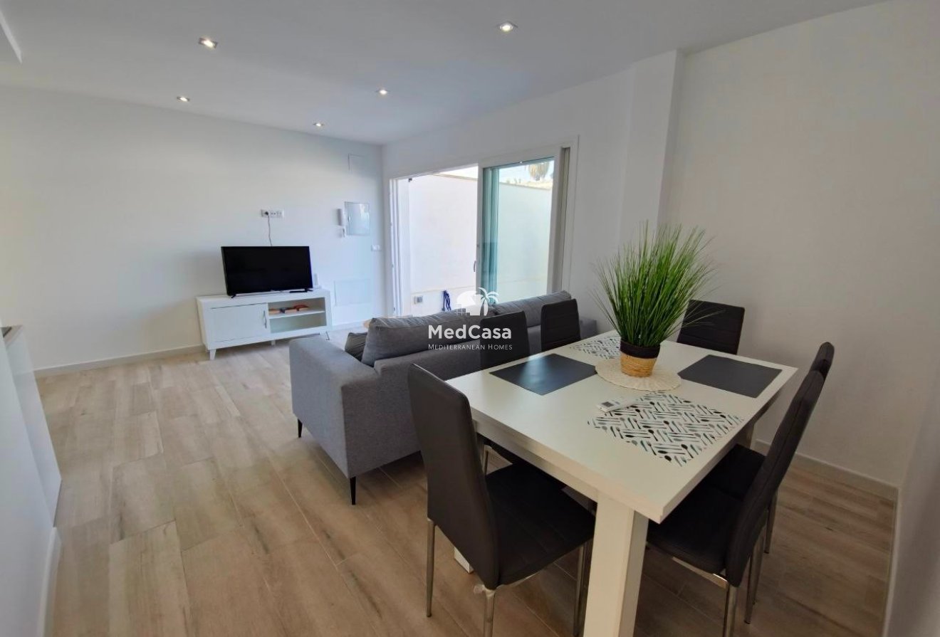 Resale - Townhouse -
Orihuela Costa - Cabo Roig