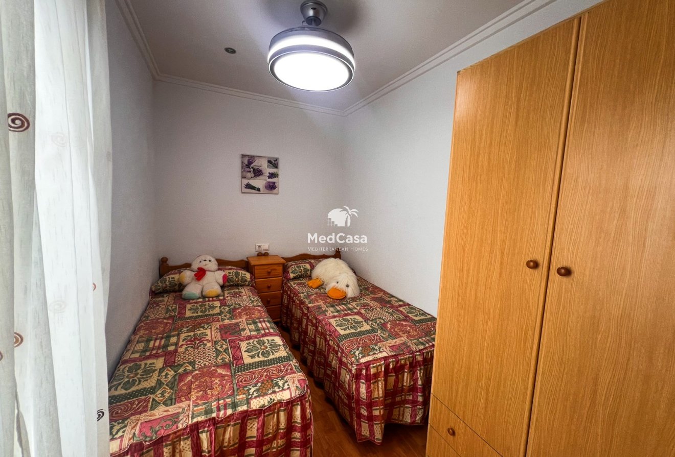 Resale - Apartment -
Guardamar del Segura - Playa Centro Guardamar