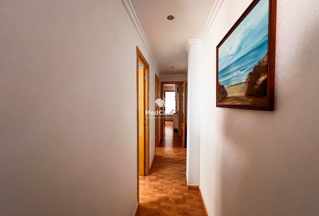 Resale - Apartment -
Guardamar del Segura - Playa Centro Guardamar