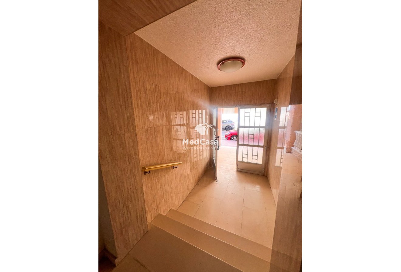 Resale - Apartment -
Guardamar del Segura - Playa Centro Guardamar