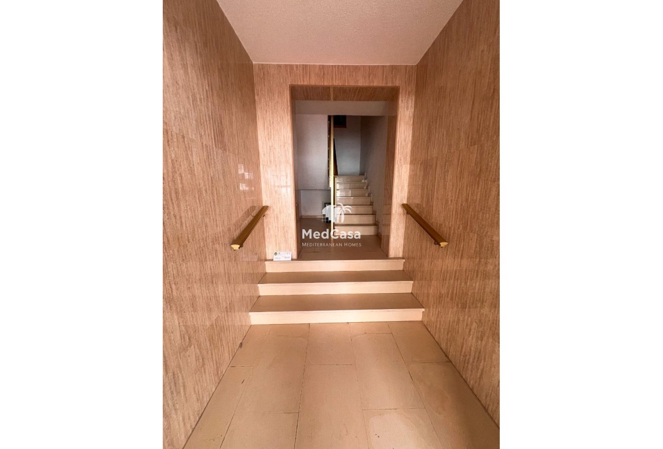 Resale - Apartment -
Guardamar del Segura - Playa Centro Guardamar