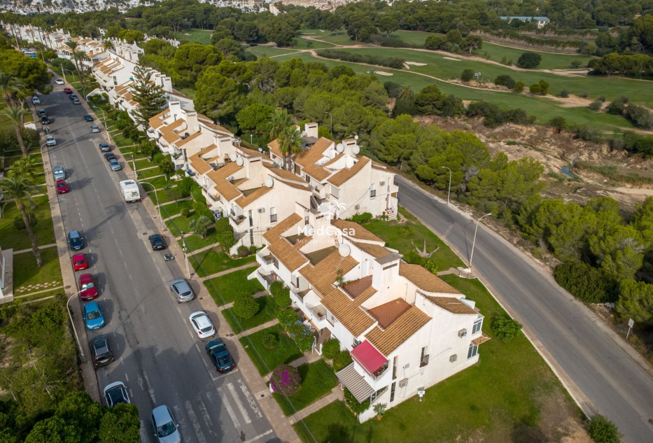 Segunda mano - Apartamento -
Orihuela Costa - Villamartín
