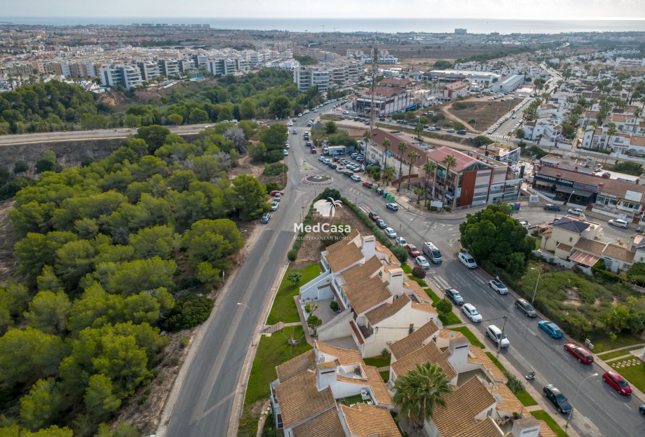 Segunda mano - Apartamento -
Orihuela Costa - Villamartín