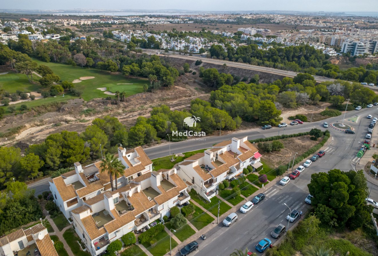Segunda mano - Apartamento -
Orihuela Costa - Villamartín