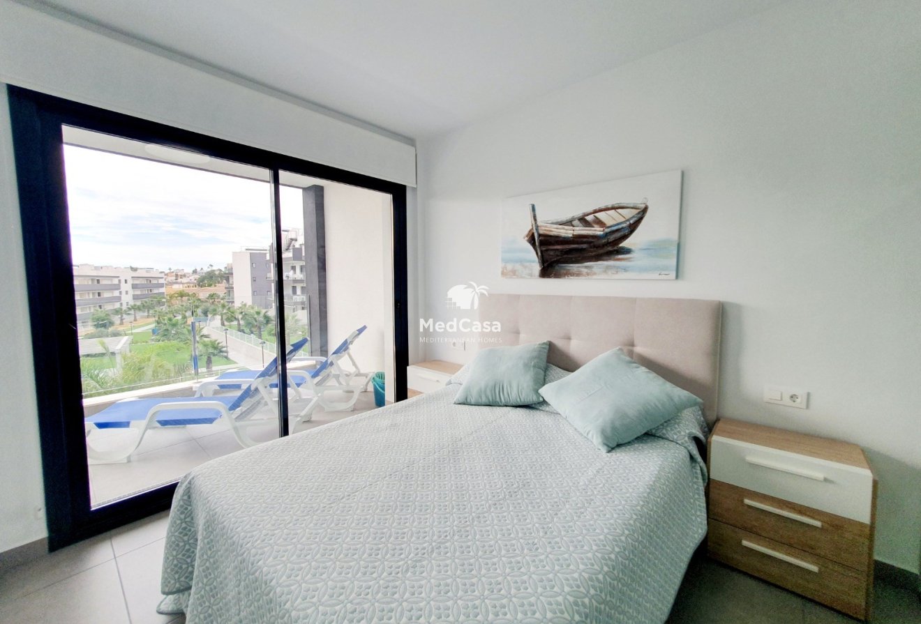Segunda mano - Apartamento -
Orihuela Costa - Villamartín