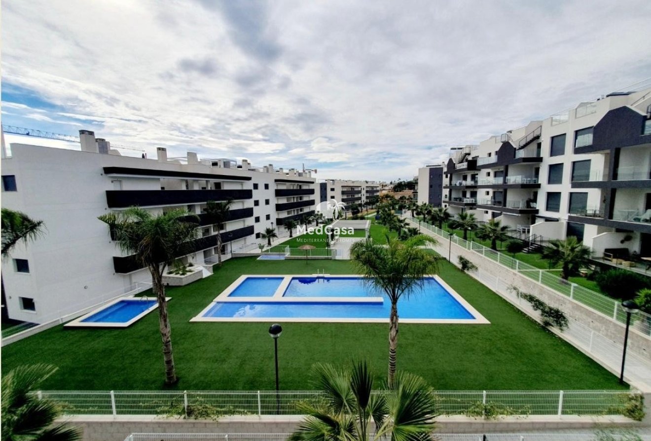 Segunda mano - Apartamento -
Orihuela Costa - Villamartín