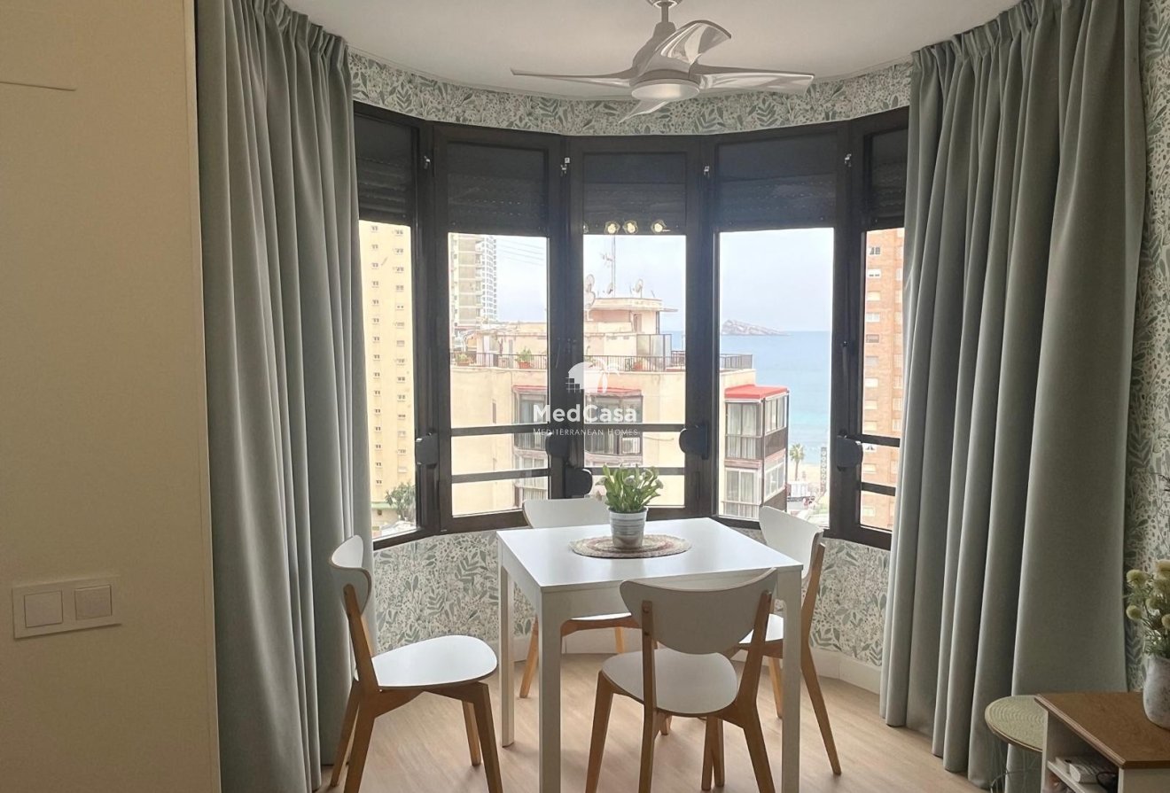 Segunda mano - Apartamento -
Benidorm - Levante