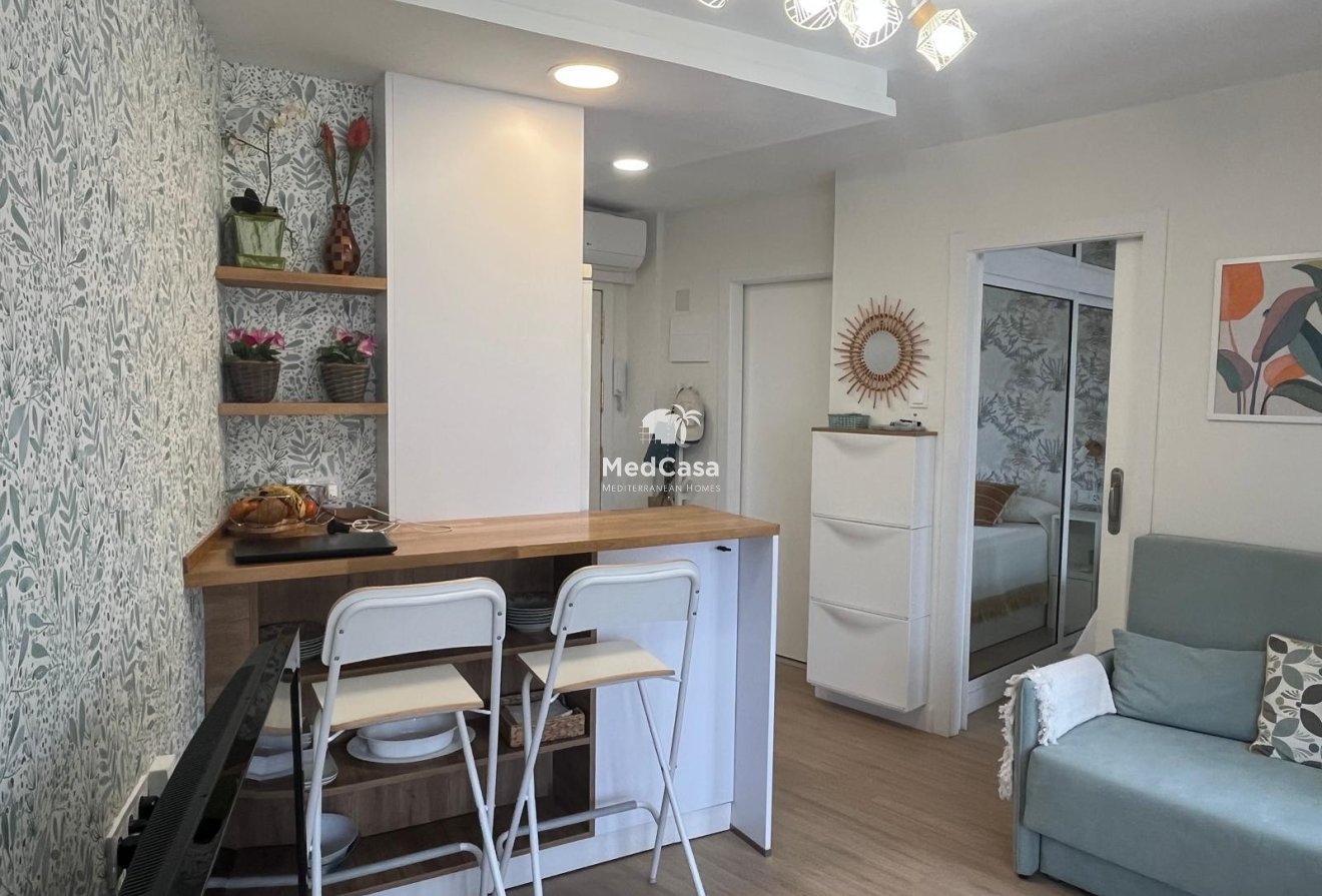 Segunda mano - Apartamento -
Benidorm - Levante
