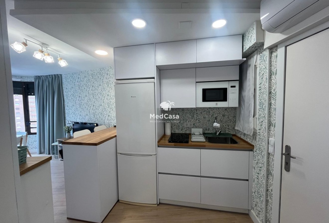 Segunda mano - Apartamento -
Benidorm - Levante
