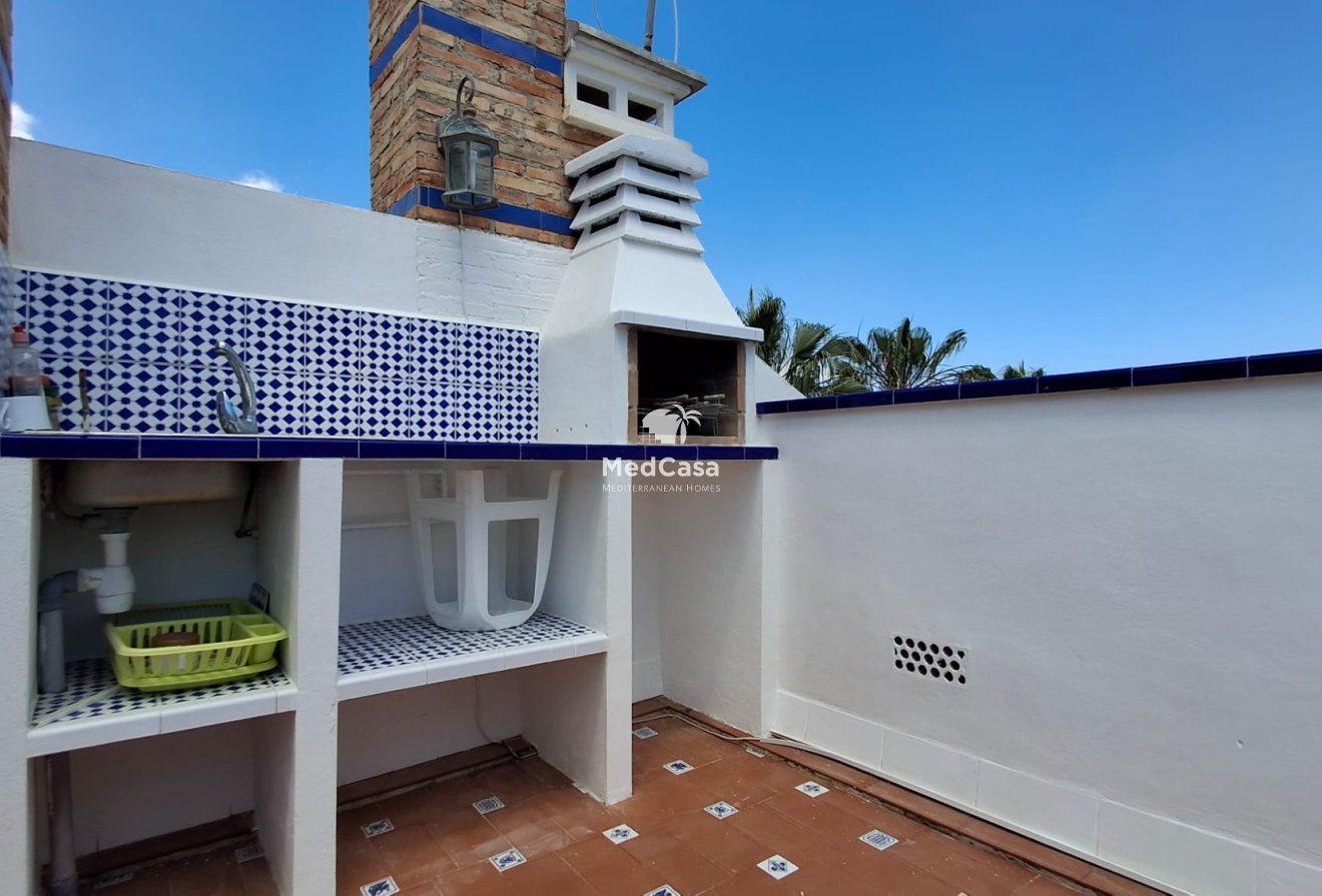 Segunda mano - Apartment / Duplex -
Orihuela Costa - Villamartín
